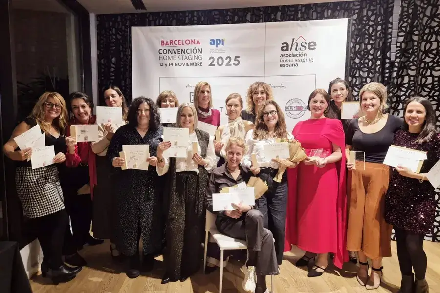 Canela Estudio - Triple ganadoras Premios AHSE 2025